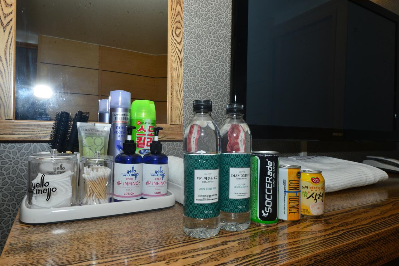 Daegu Mellow Motel Екстер'єр фото